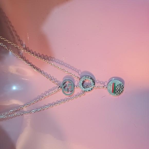 🆕 STAINLESS STEEL LUXURY SILVER Ucci Necklace - Picture 3 of 5